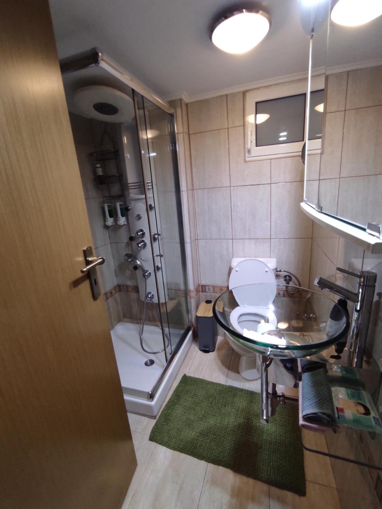 Cosy Apartment On Dragon Street Atena Exterior foto
